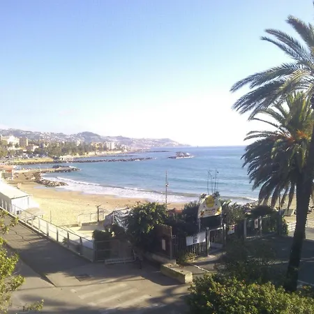 Monolocale A Apartment Sanremo